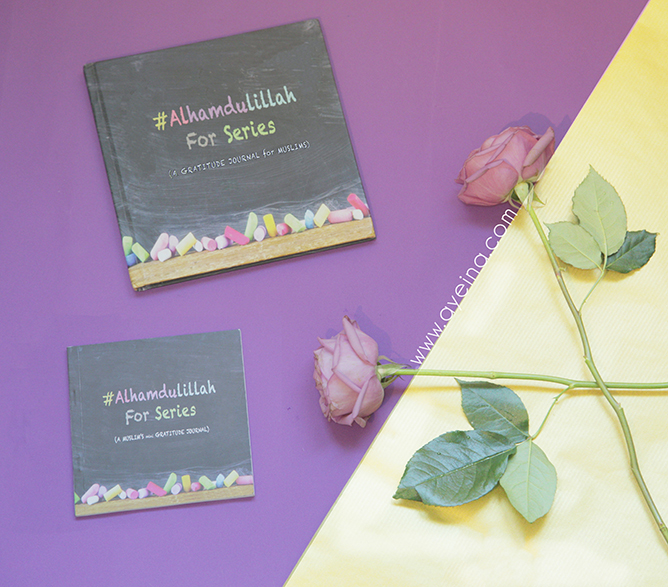 gloral flatlay of islamic journal. islamic flatlay. gratitude journal. shukr diary. 